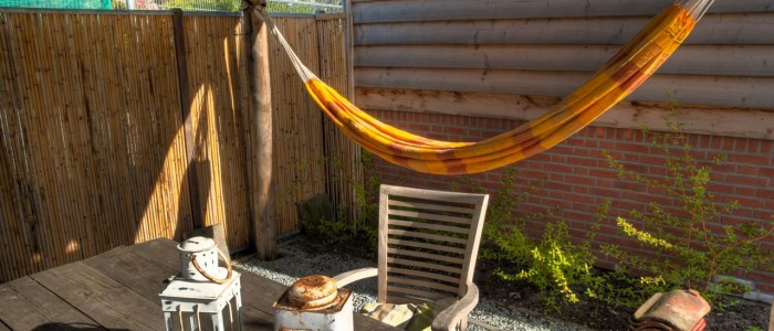 Natuurlijke terrasoverkapping en Hangmat